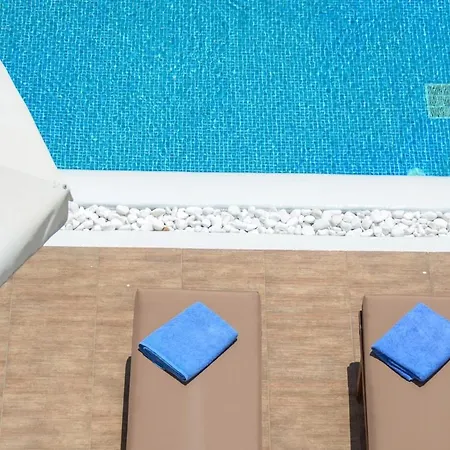 My Naxos Ii アパート *